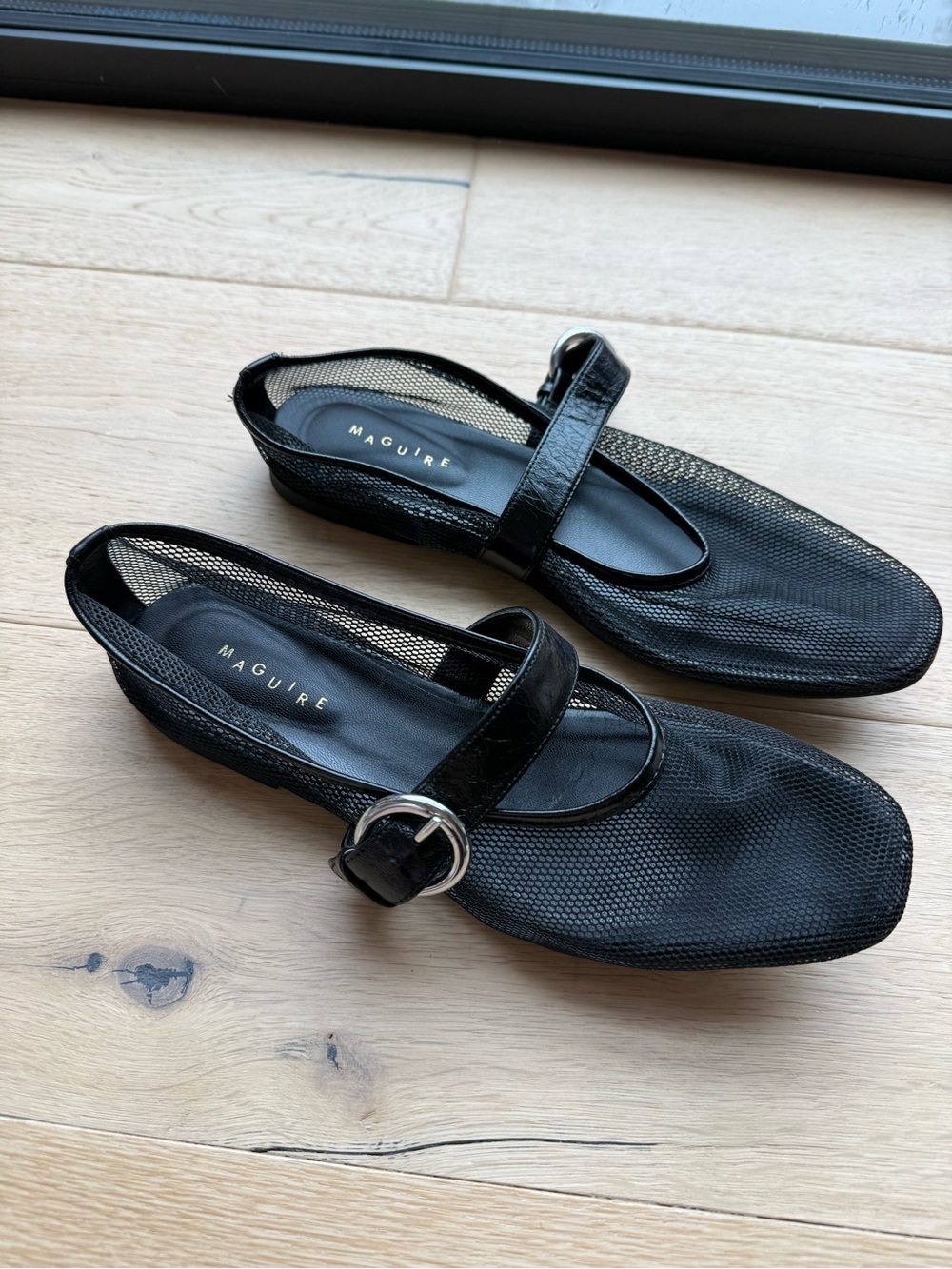 Maguire Aveiro ballerina flats